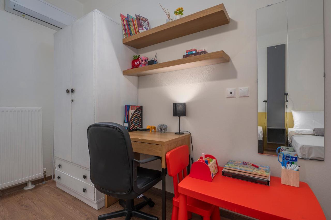 Estia Thessaloniki Apartment, Cozy, Spacious, Sunny, 2 Rooms-5 Beds Bagian luar foto