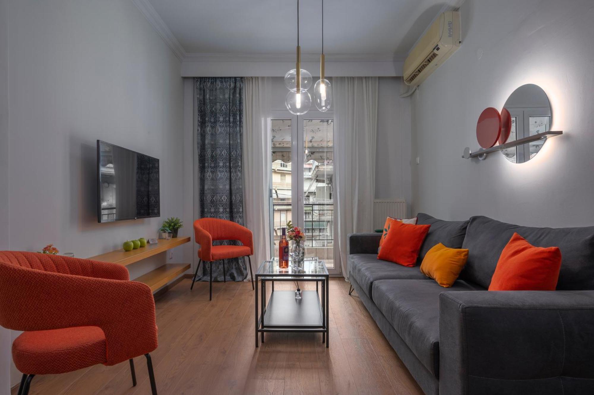Estia Thessaloniki Apartment, Cozy, Spacious, Sunny, 2 Rooms-5 Beds Bagian luar foto
