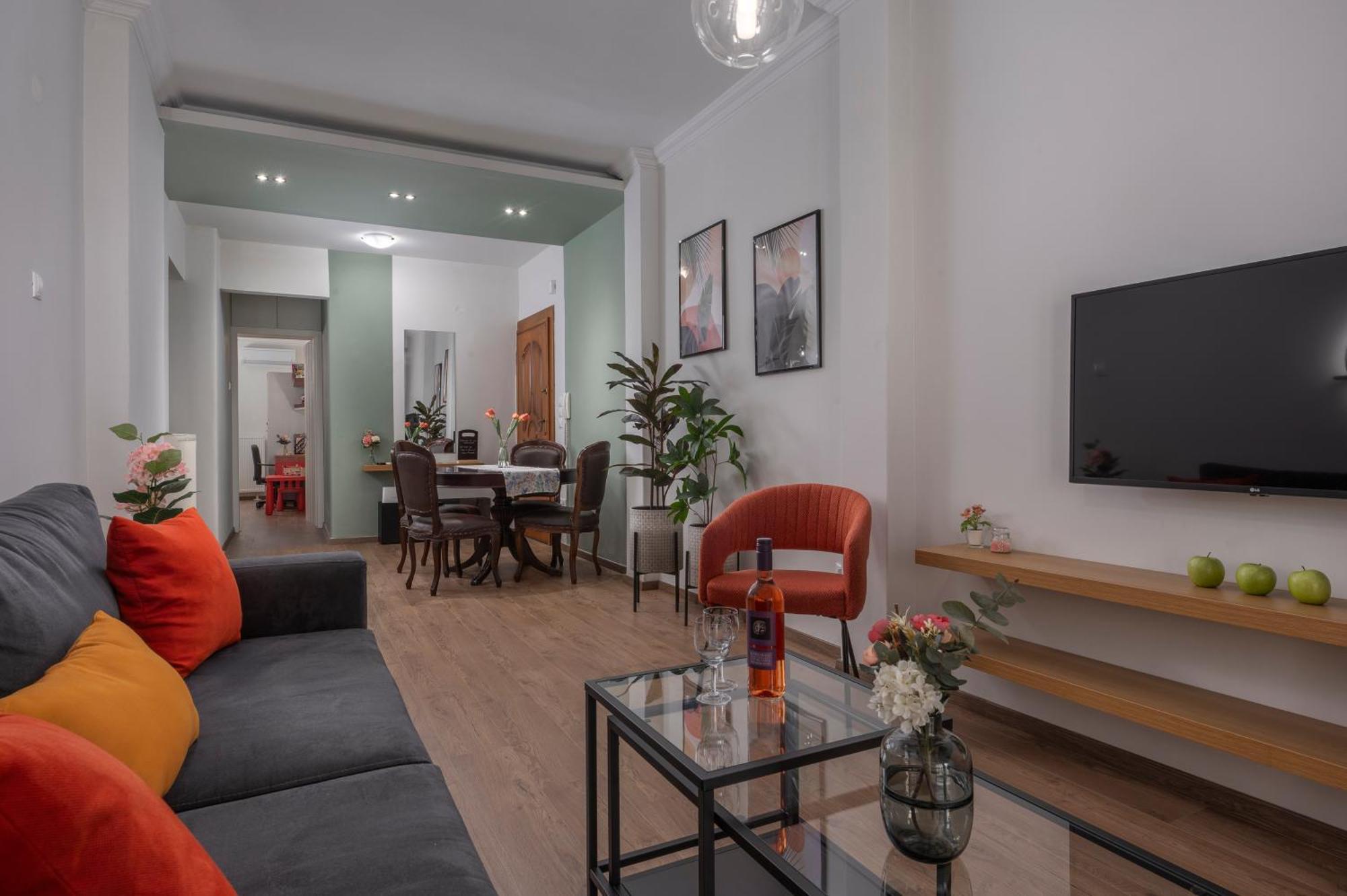Estia Thessaloniki Apartment, Cozy, Spacious, Sunny, 2 Rooms-5 Beds Bagian luar foto